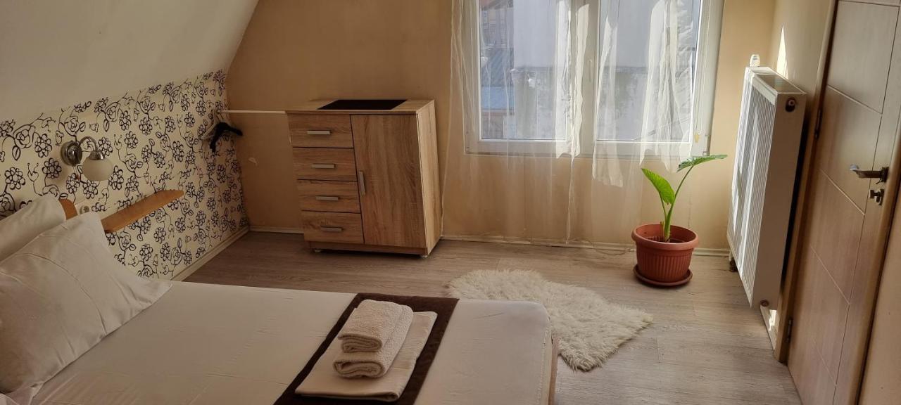 Garden Apartments Βελιγράδι Εξωτερικό φωτογραφία